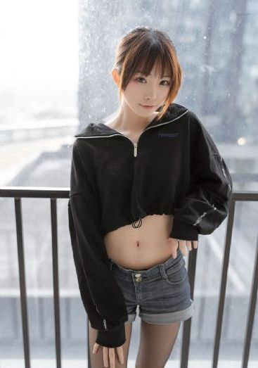 尤物在线看