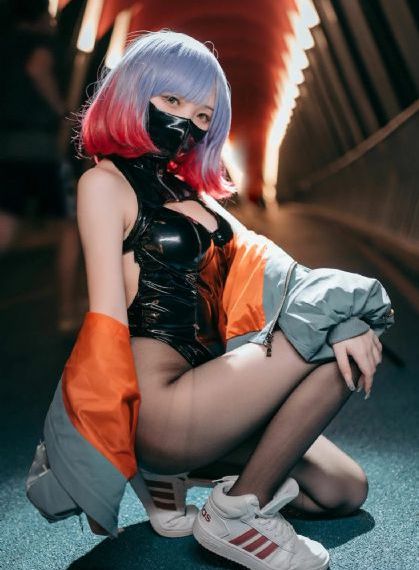 美女扒开腿让人桶爽