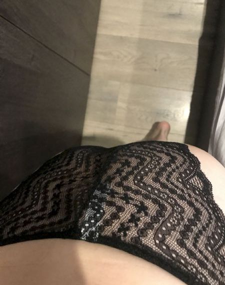秋霞偷拍