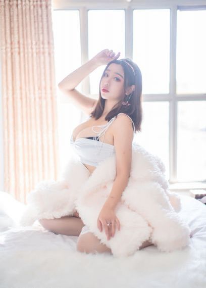 蜜桃网站在线观看