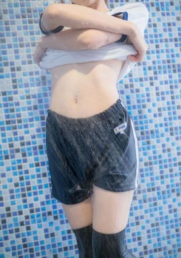成年人观看视频