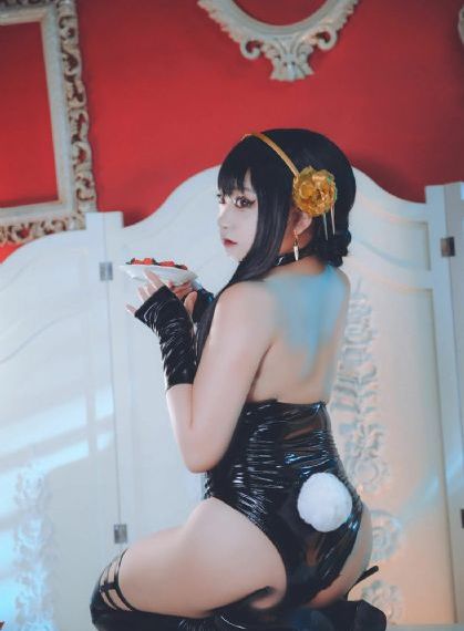 男女一边摸一边做爽爽电视